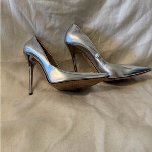 Jimmy choo heels!✨